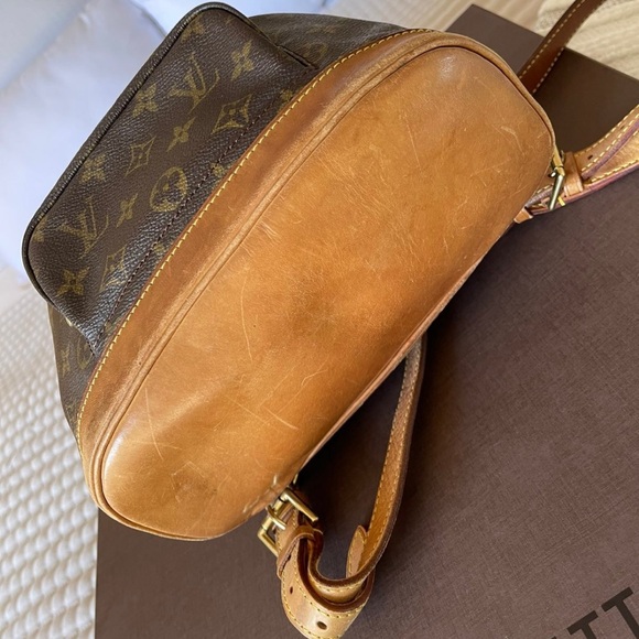 Louis Vuitton backpack - Picture 3 of 10